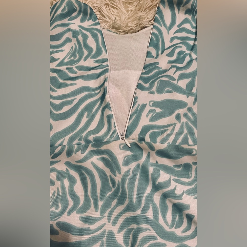 High neck one piece swimsuit - Picture 7 of 7